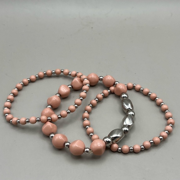Jewelry - Set of 3 Pink And Silver Tone Beaded Stretchy Bracelets Stackable Fashion
